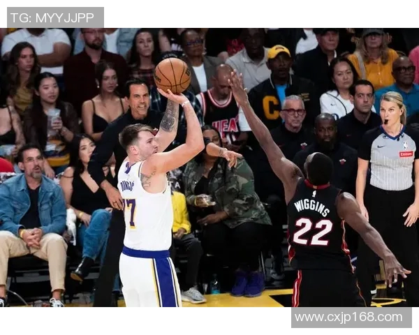 2018年12月11日热火对湖人精彩直播回顾与赛后分析