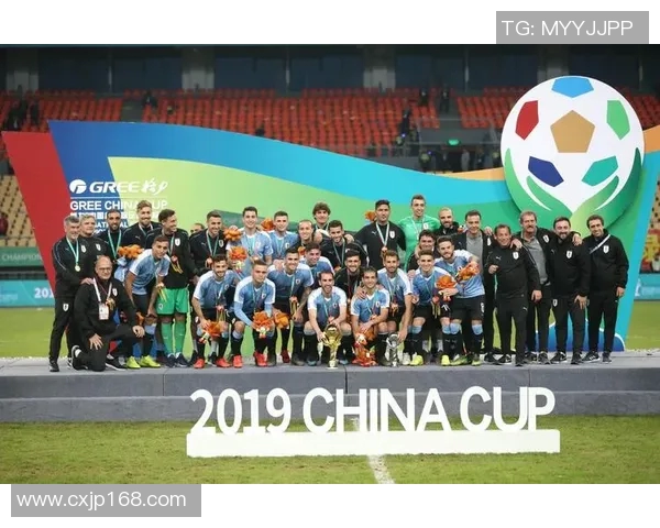 泰国与乌拉圭足球赛结果揭晓精彩瞬间回顾与分析