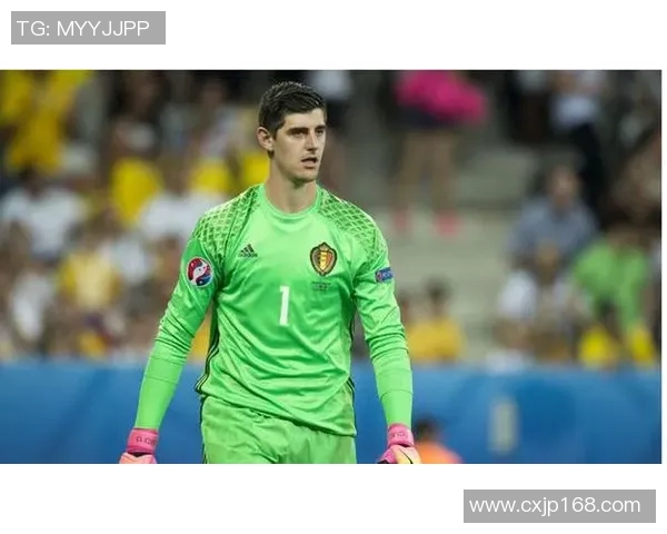 库尔图瓦的守门艺术与职业生涯的辉煌历程分析 库尔图瓦的守门艺术与职业生涯的辉煌历程分析