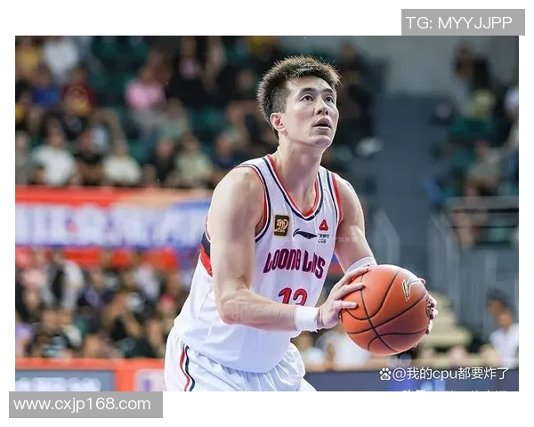 广州篮球队加速转型探索新战术引发热议与关注