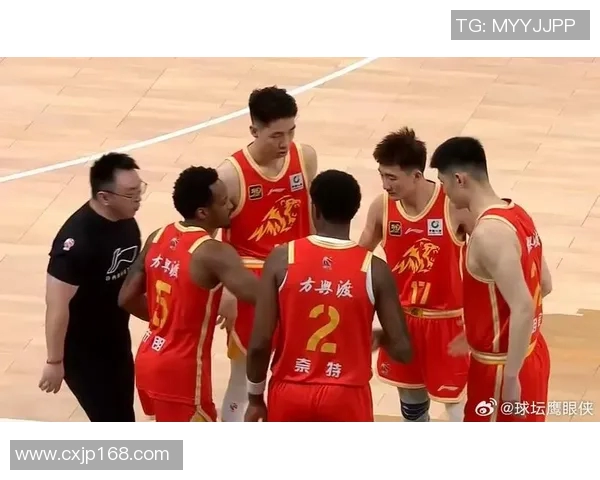 CBA焦点战北京队迎战辽宁队全力争胜展现强大实力